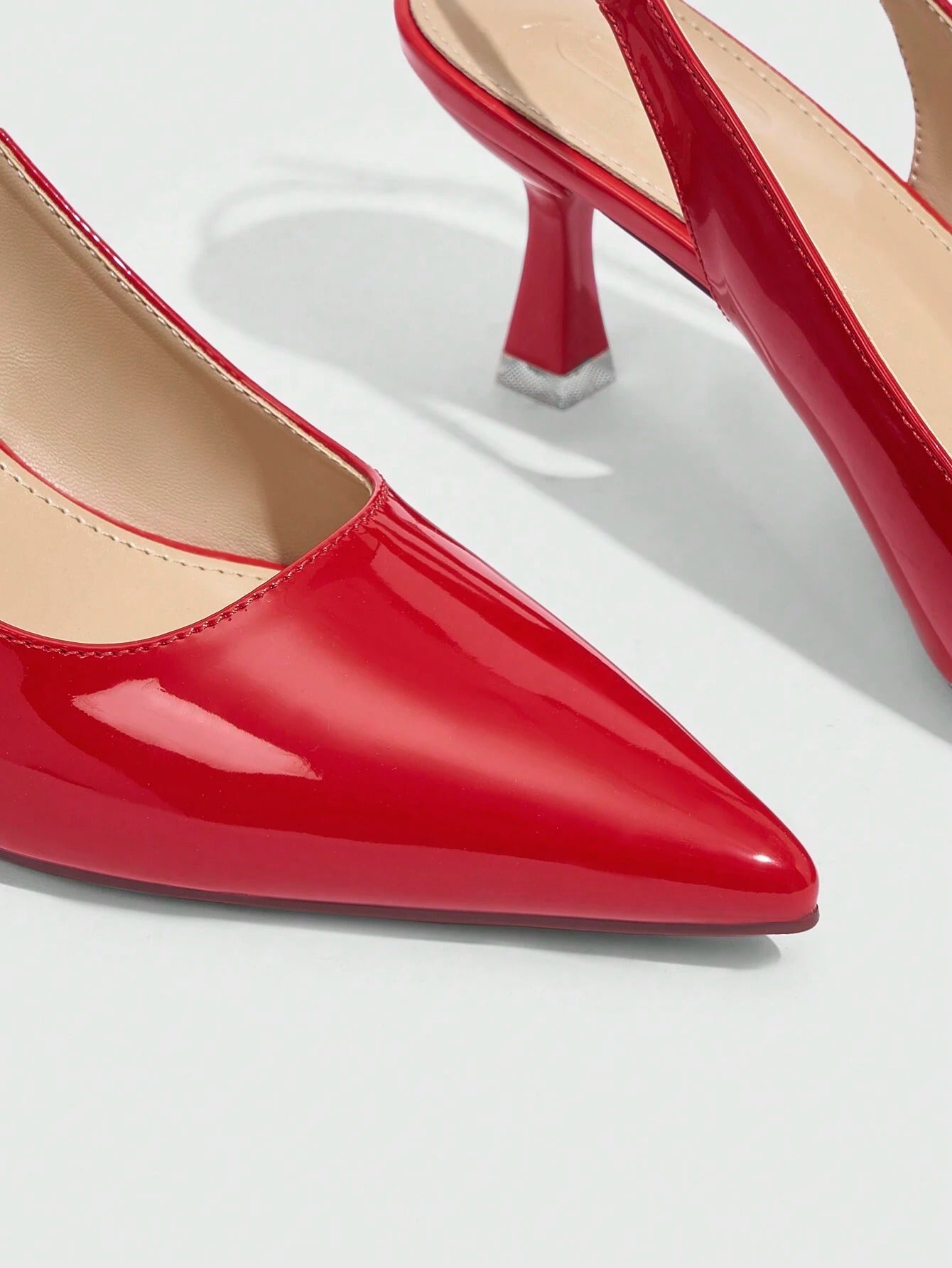 Scarpin Vermelho Maëlle