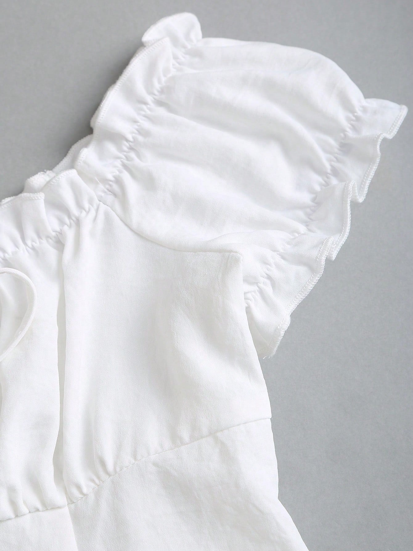 Vestido Curto Branco Elowen