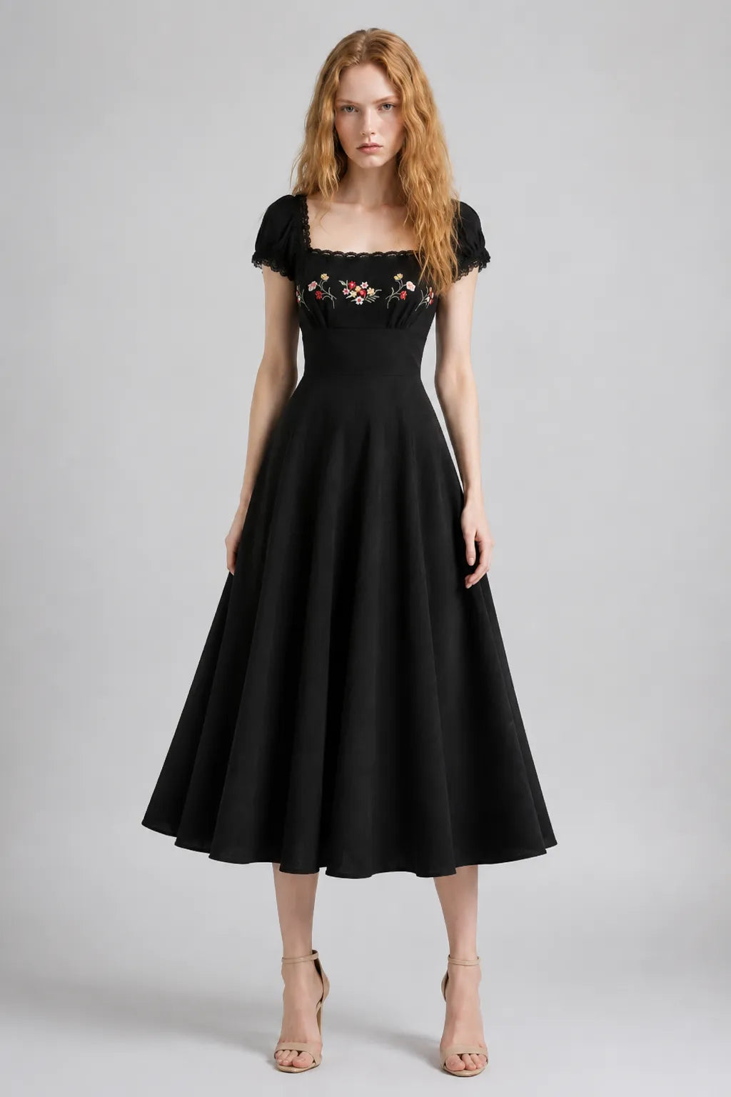 Vestido Midi Preto Amarante