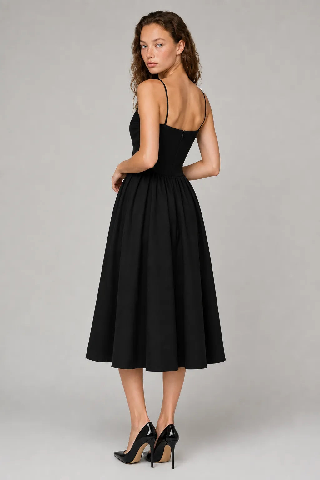 Vestido Midi Preto Isabeau