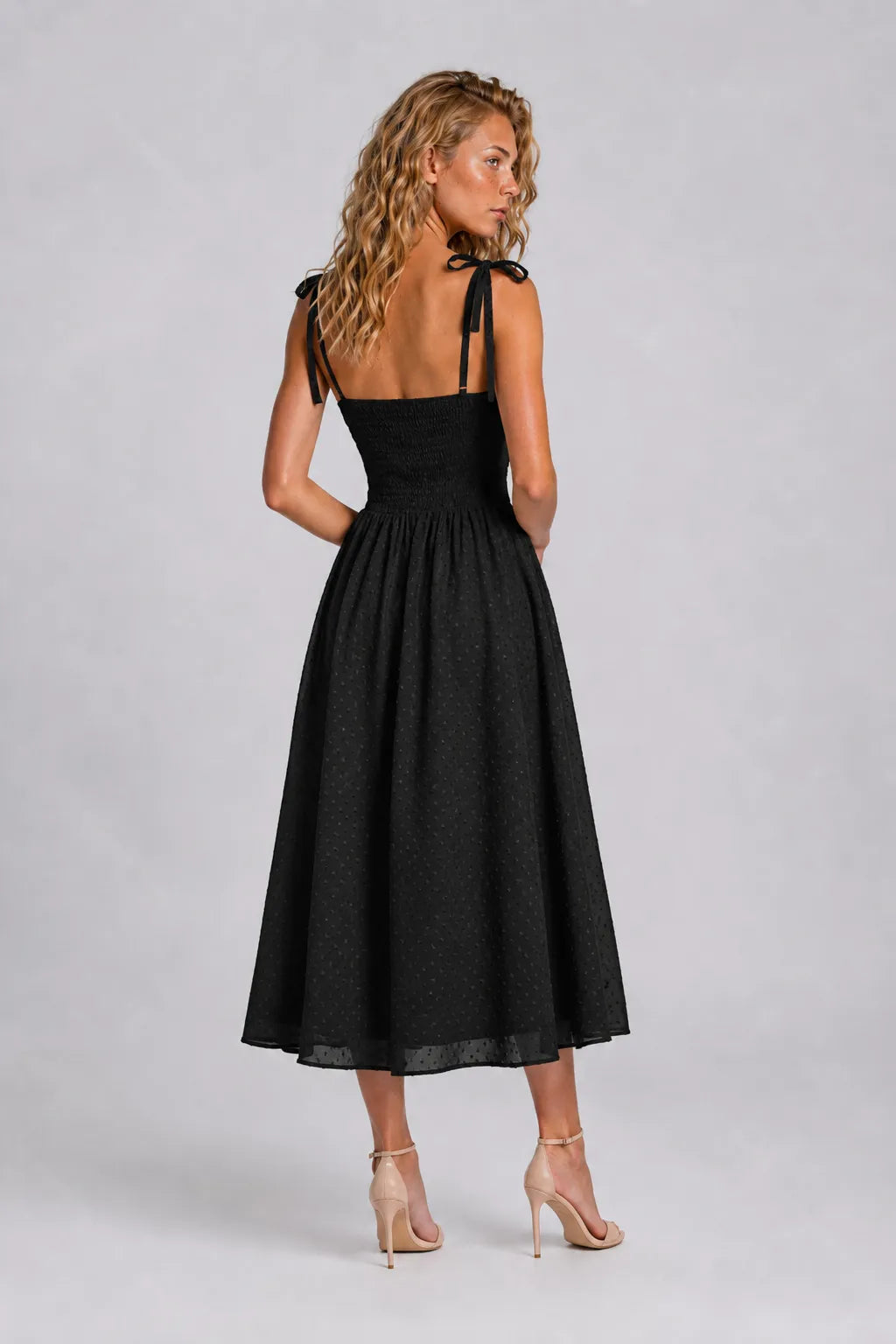 Vestido Midi Preto Lorena