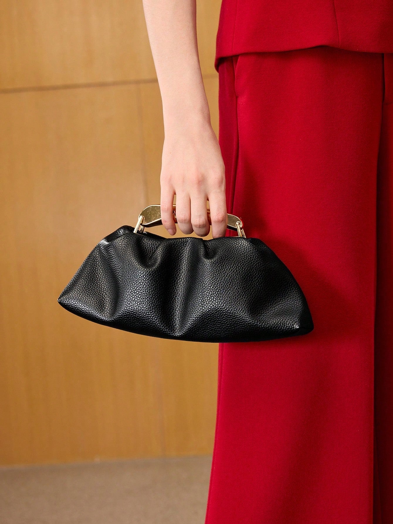 Bolsa Feminina de Couro Preta Améliane