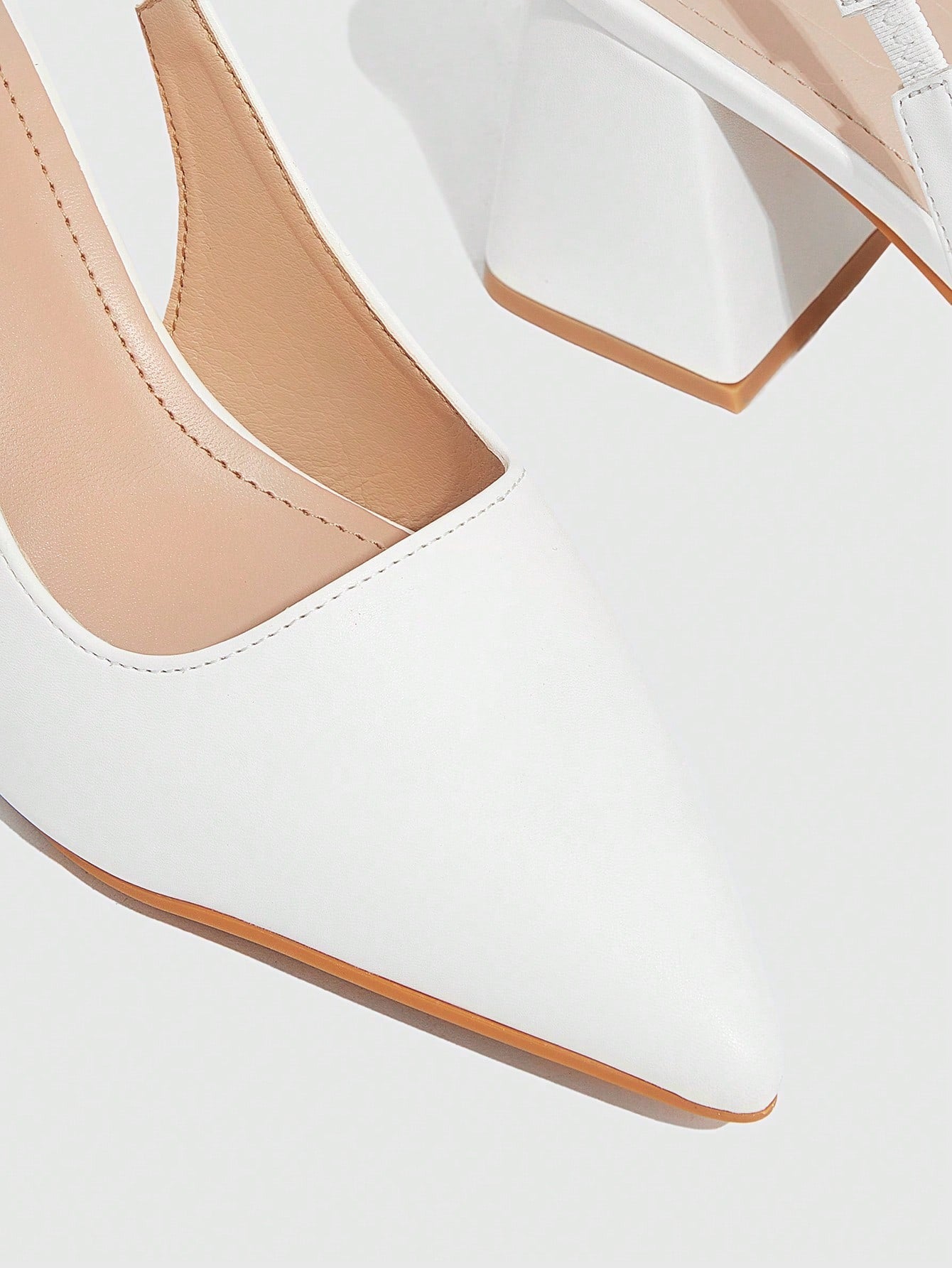 Scarpin Branco Améliane