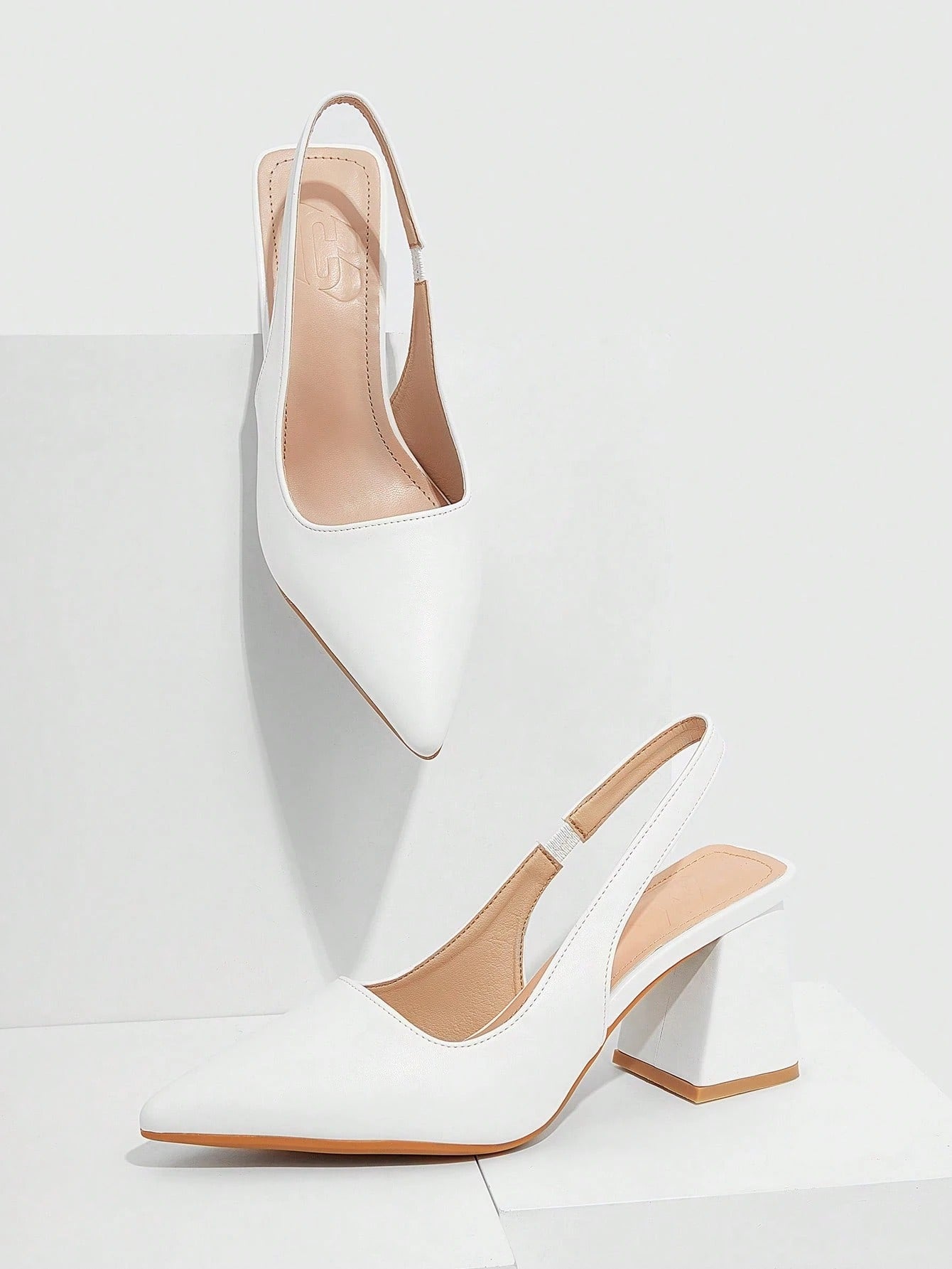 Scarpin Branco Améliane