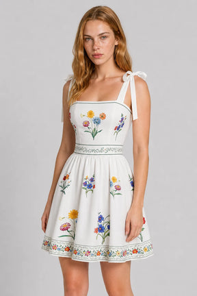 Vestido Curto Branco Alessia