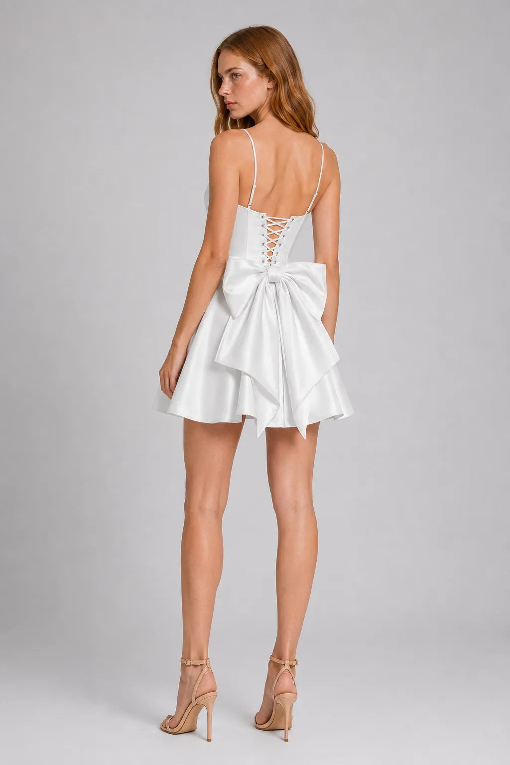 Vestido Curto Branco Zaira