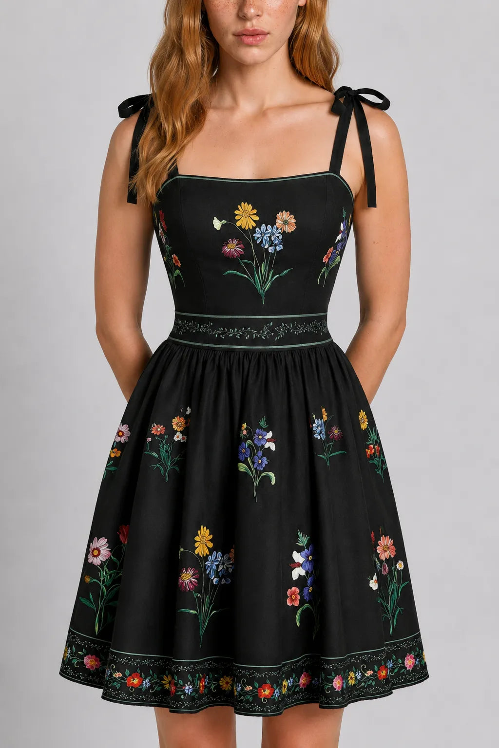 Vestido Curto Preto Daphne