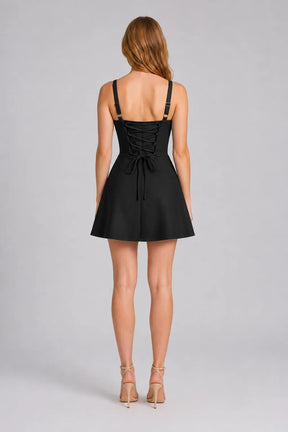 Vestido Curto Preto Petra