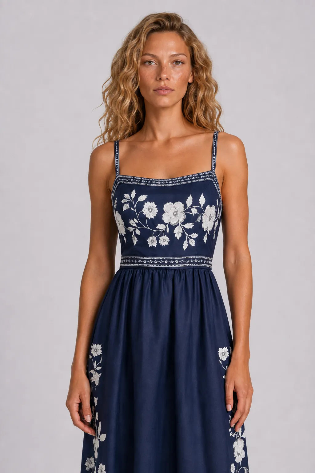 Vestido Midi Elegante Camille