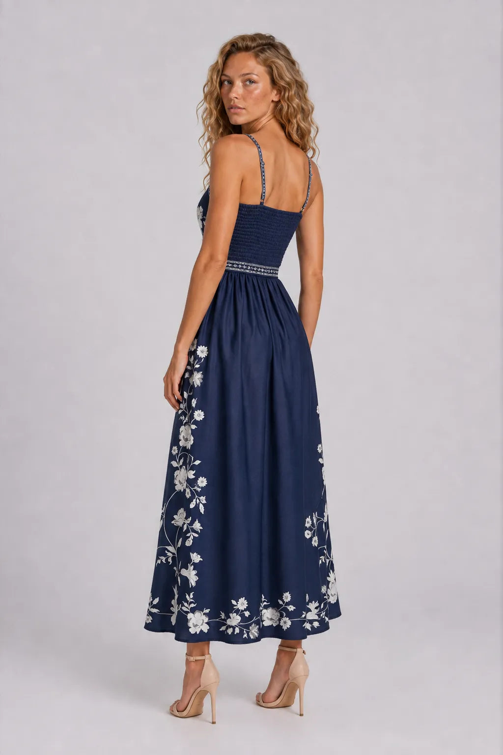 Vestido Midi Elegante Camille