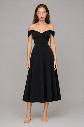 Vestido Midi Preto Elowen