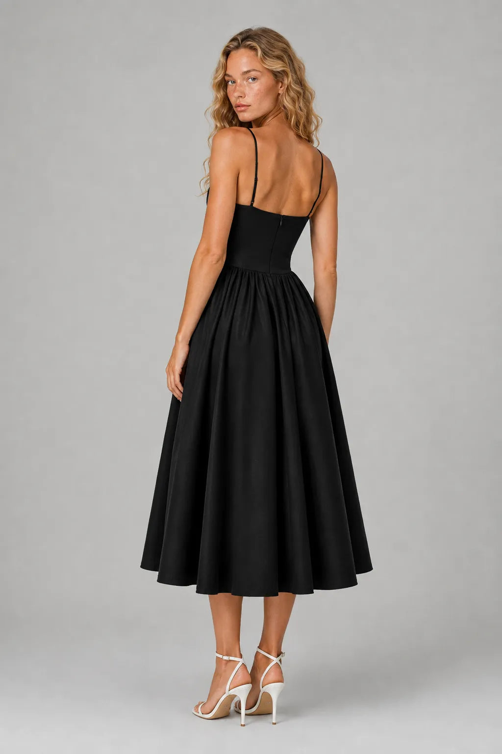 Vestido Midi Preto Evelina