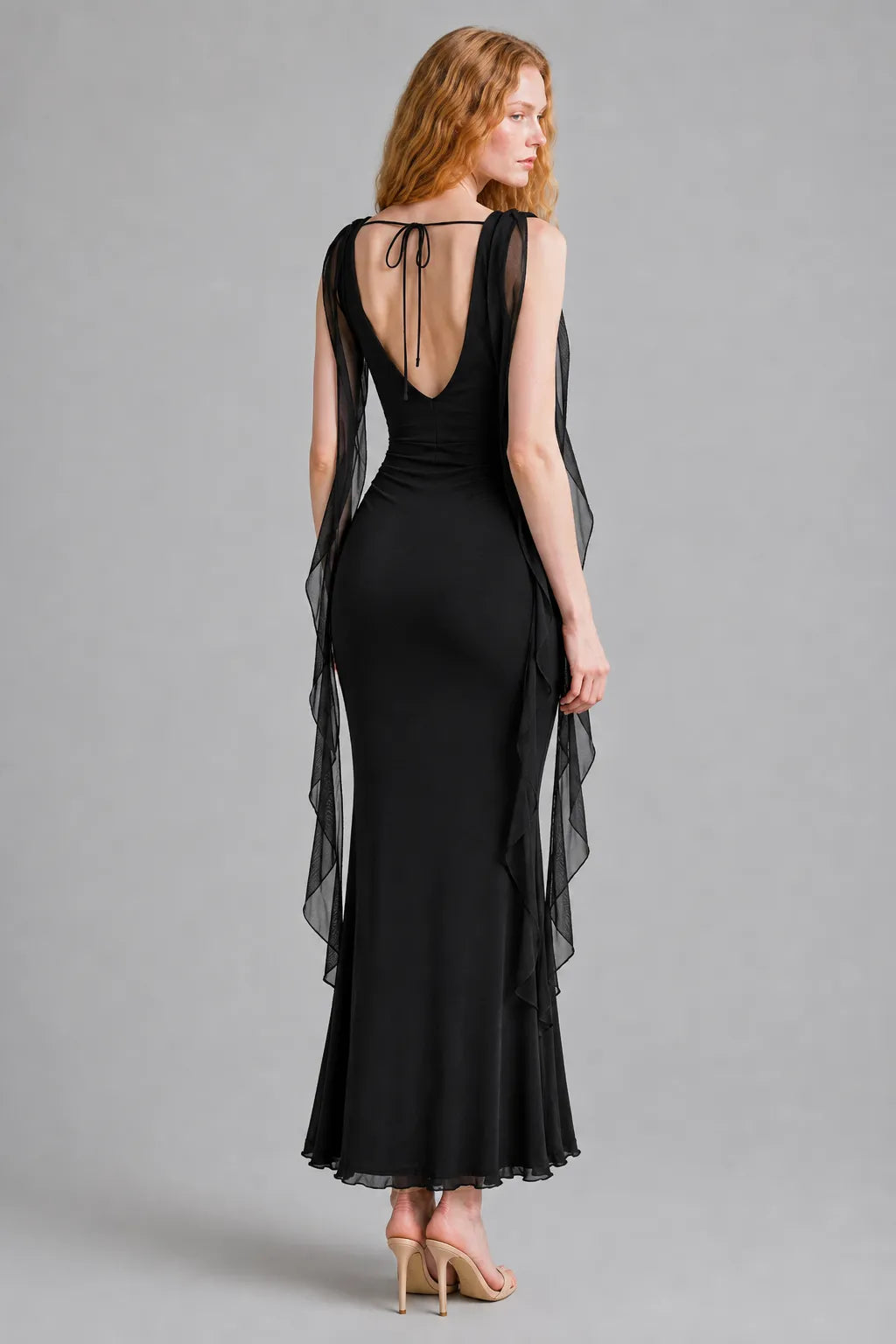 Vestido Midi Preto Noelle