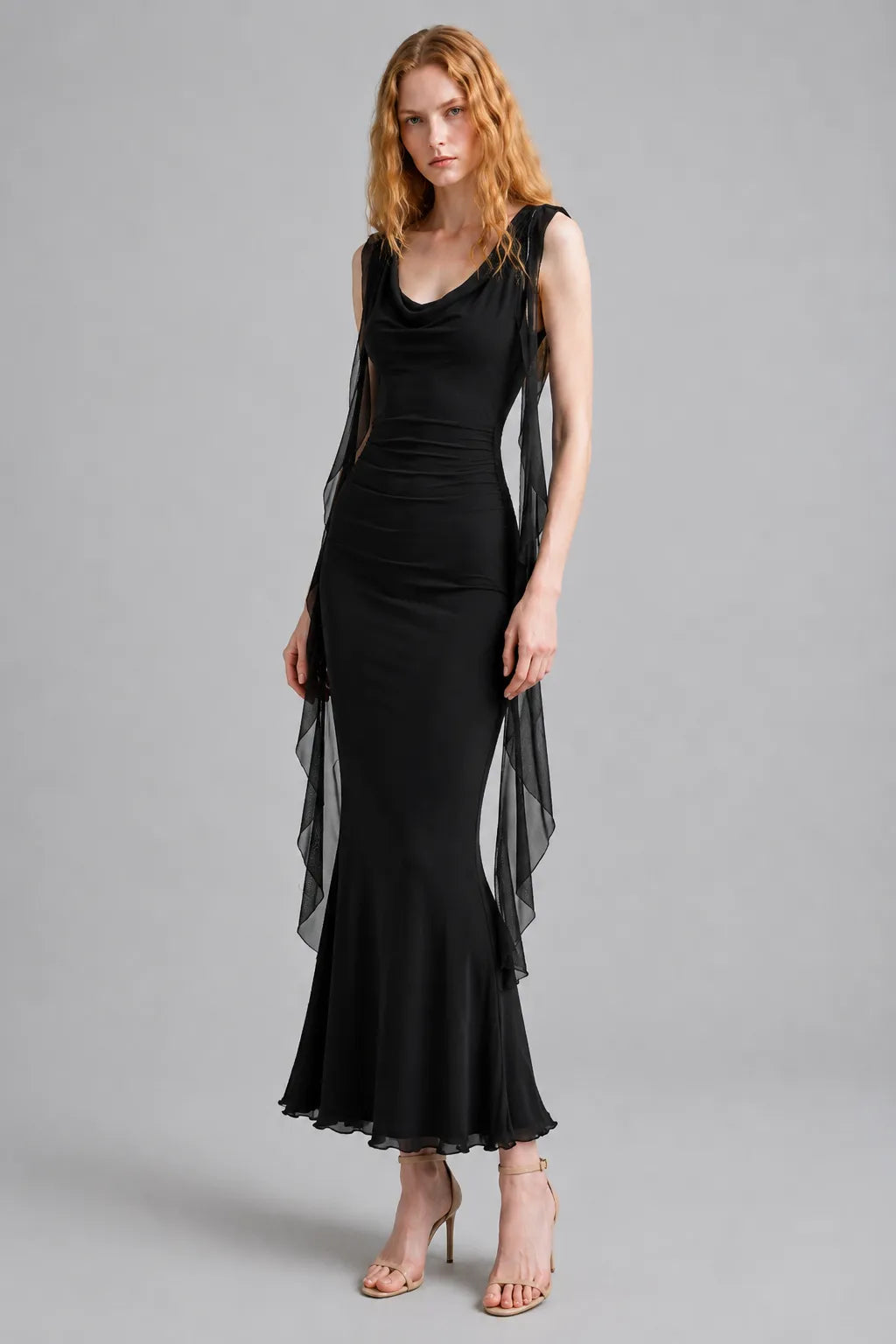 Vestido Midi Preto Noelle