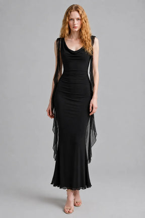 Vestido Midi Preto Noelle